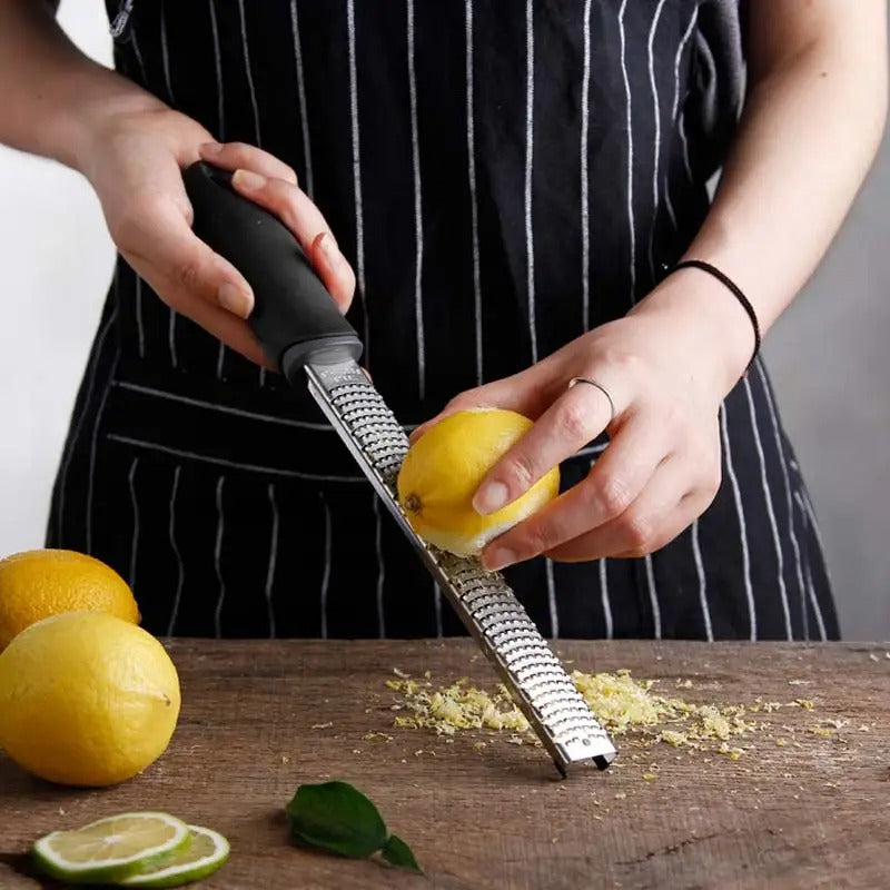 râpe-zesteur-eclatzest-citron